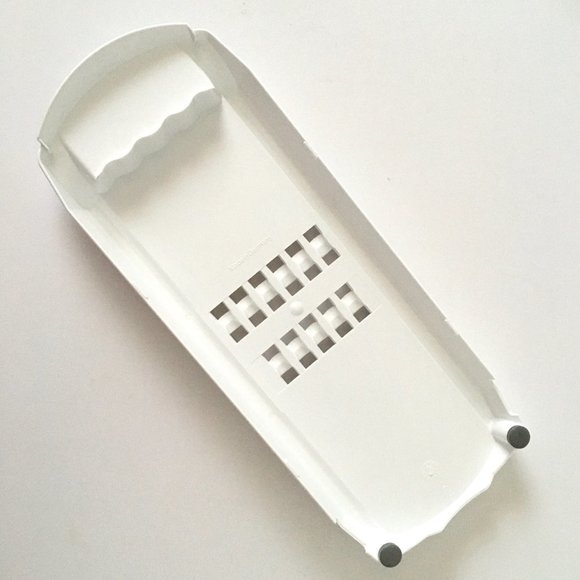 Pampered Chef Veggie Strip Maker - Picture 2 of 8